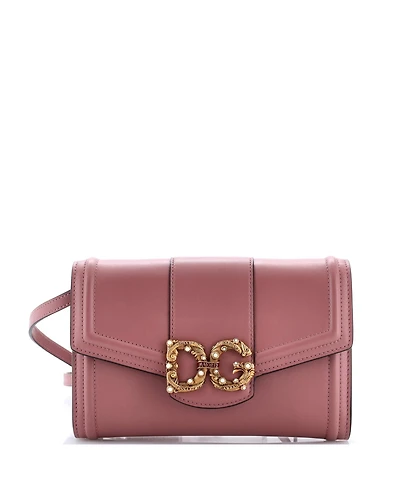 Pre-Owned Dolce & Gabbana Dg Amore Wallet on Strap Leather