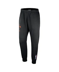 Nike Men's Black New York Knicks 2025/26 Authentic Practice Club Jogger Pants