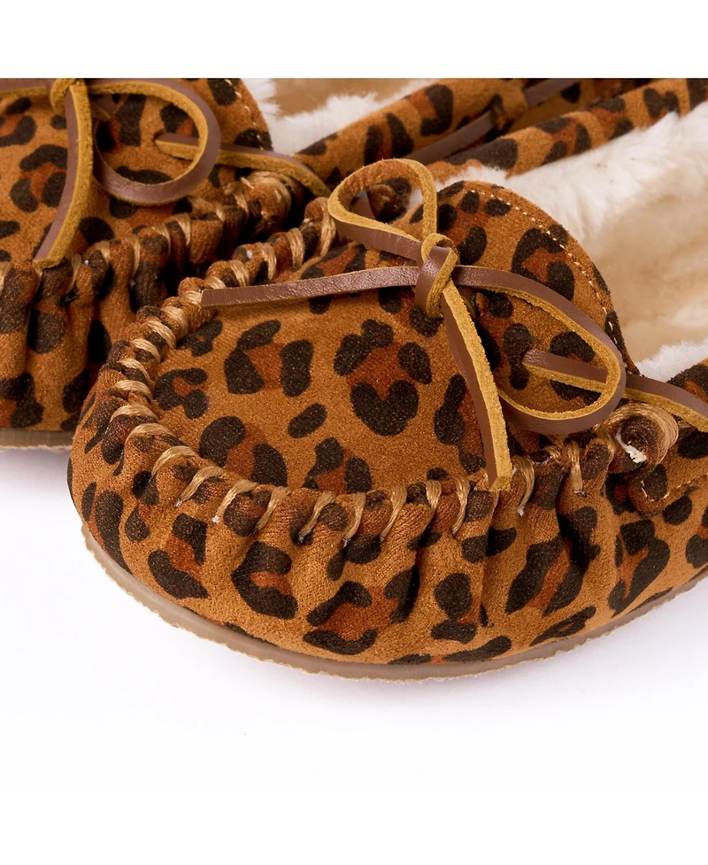 Minnetonka Women's Cally Leopard Print Slippers