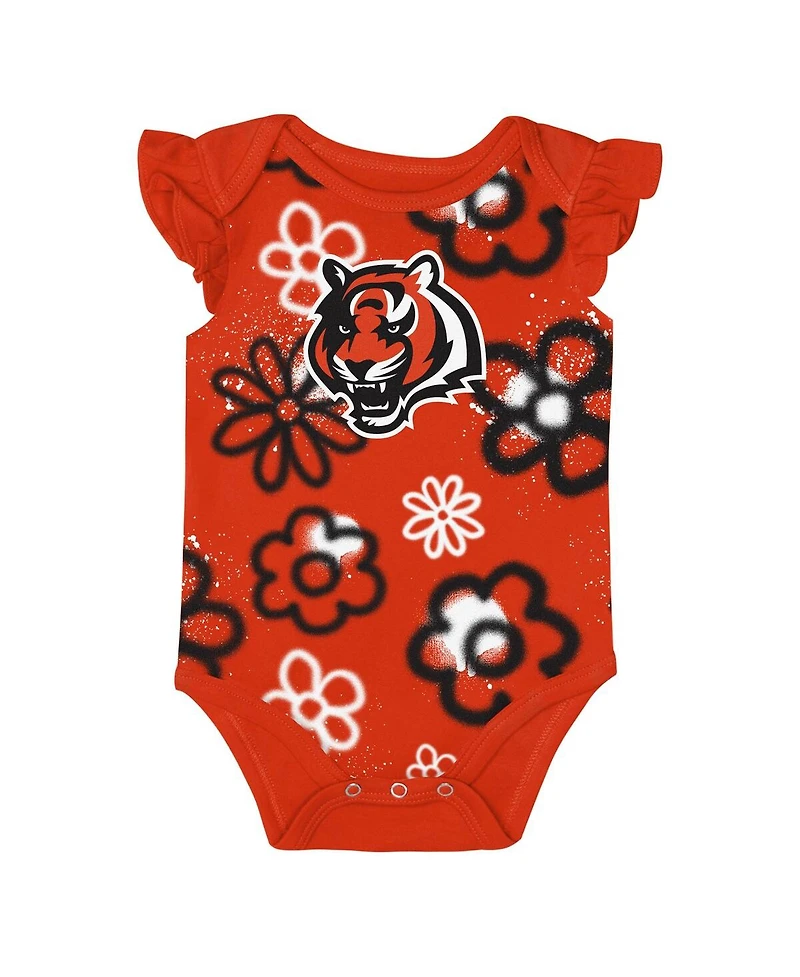 Outerstuff Baby Boys and Girls 2-Piece Cincinnati Bengals The Sunshine Bodysuit Set