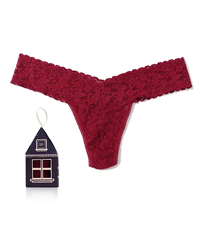 Hanky Panky Women's Signature Lace Low Rise Single Pack Thong Underwear