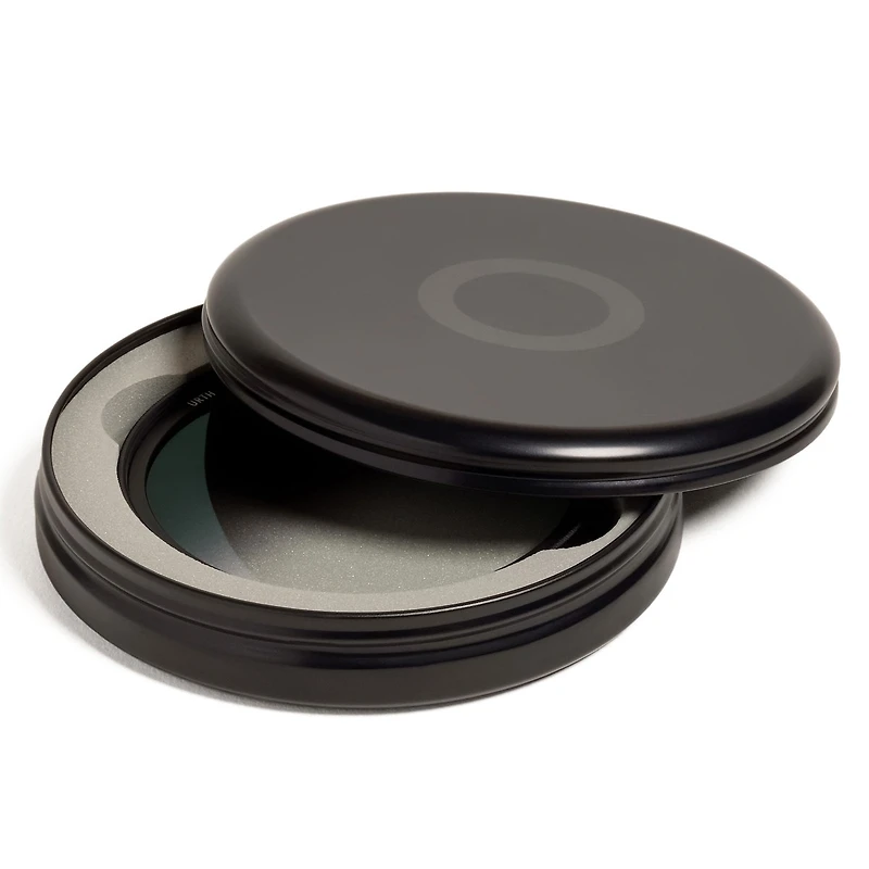 Urth 82mm Circular Soft Graduated ND8 3-Stop Lens Filter Plus+