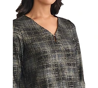 Jones New York Petite Two Tone Keyhole V-Neck Top