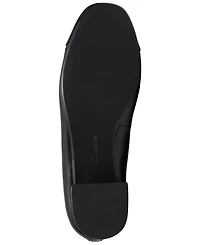 Clarks Collection Women's Marilyn Day Slip On Pumps