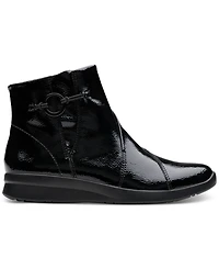Clarks Collection Women's Ellowyn Deva Wedge Booties
