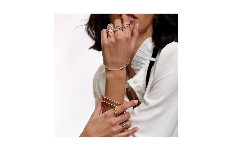 Lucy Quartermaine Open Drop Ring in gold vermeil