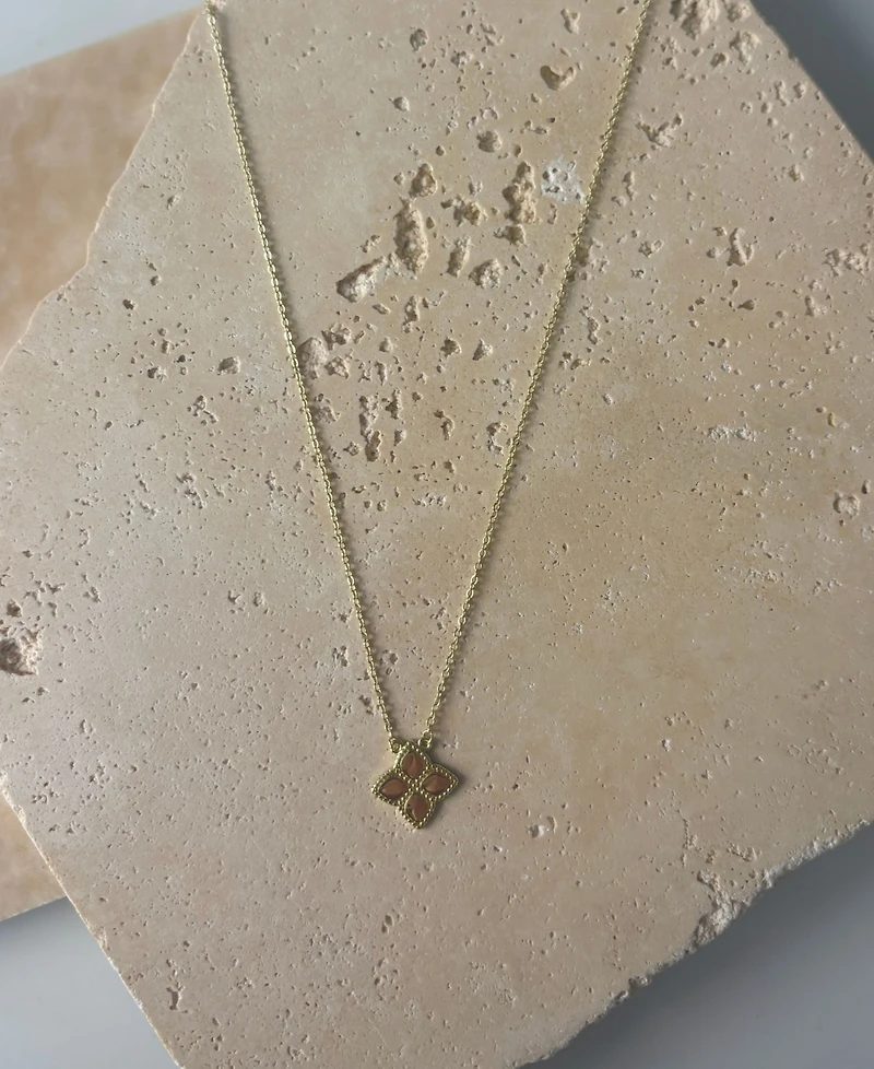 Adornia Gold Pointed Clover Necklace