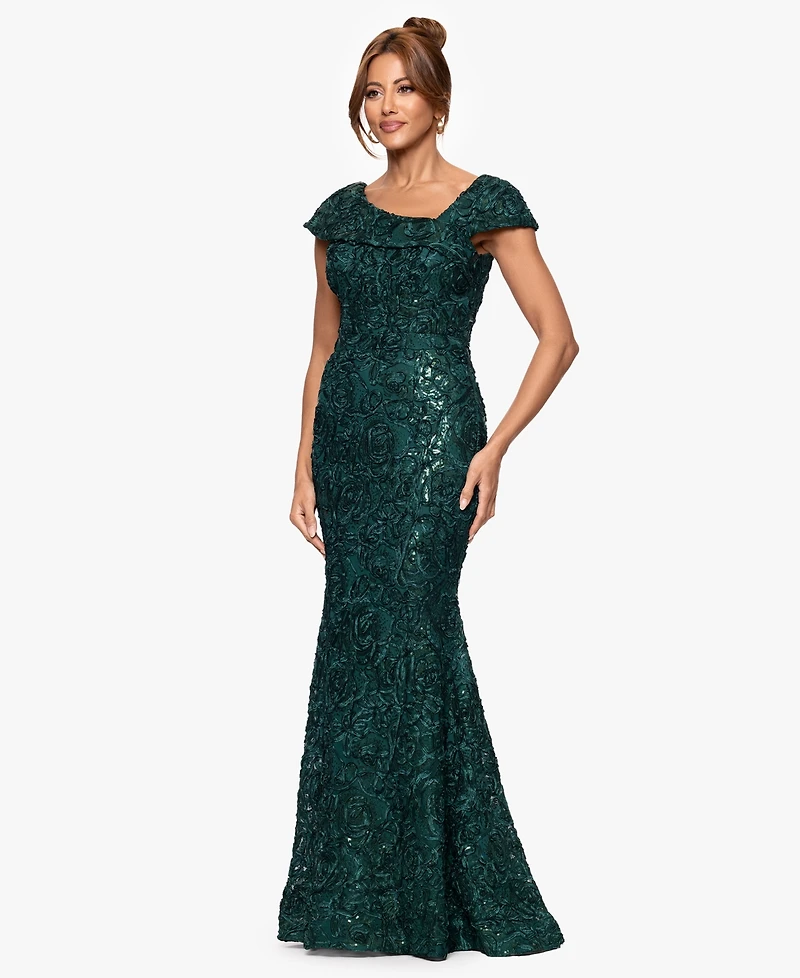 Xscape Women's Asymmetric Neck Long Dress