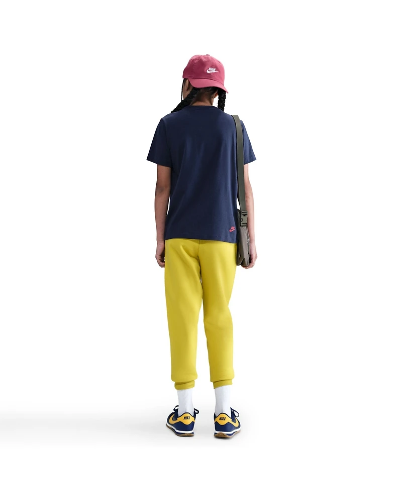 Nike Sportswear Big Boys Cotton Pocket Graphic T-Shirt