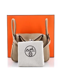Pre-Owned Hermes 26 Lindy Bag Clemence
