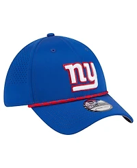 New Era Men's Royal York Giants Perforated 39THIRTY Flex Hat
