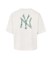 '47 Brand Women's Natural New York Yankees Full Bloom Cropped T-Shirt