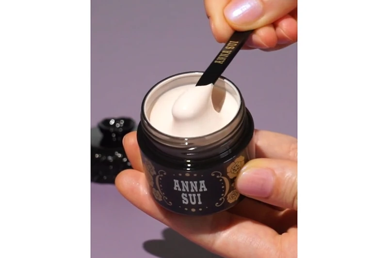 Anna Sui Gel Foundation Primer