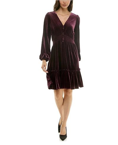 Taylor Women's V-Neck Smocked-Waist Long-Sleeve Velvet Dress