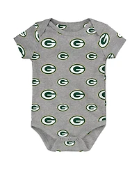 Outerstuff Newborn 3-Piece Green Bay Packers Little Tike Bodysuit Set
