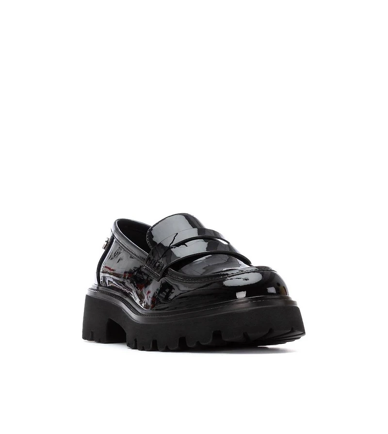 Women's Patent Leather Casual Moccasins By Xti