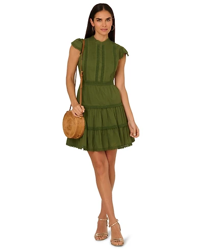 Adrianna by Papell Women's Crewneck Trimmed Short Dress
