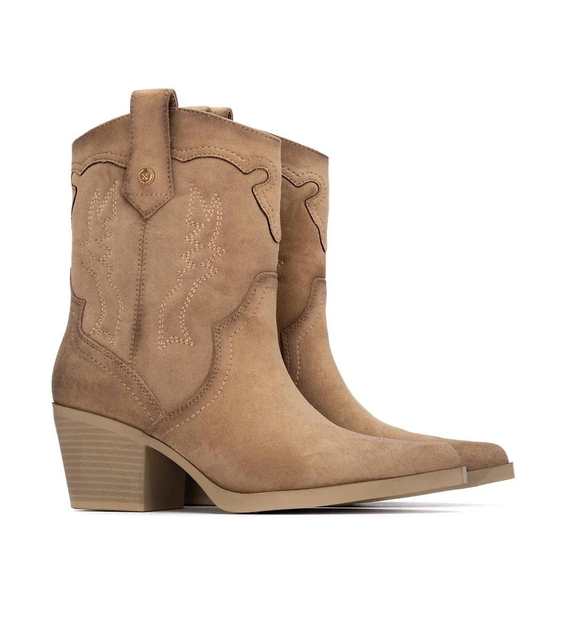 Women's Suede Italian Western Booties By Xti