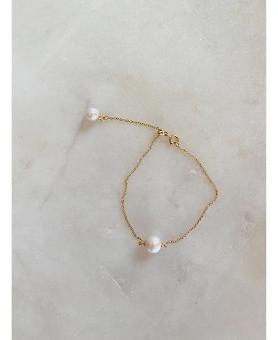 Untamed Petals Abigail Pearl Bracelet