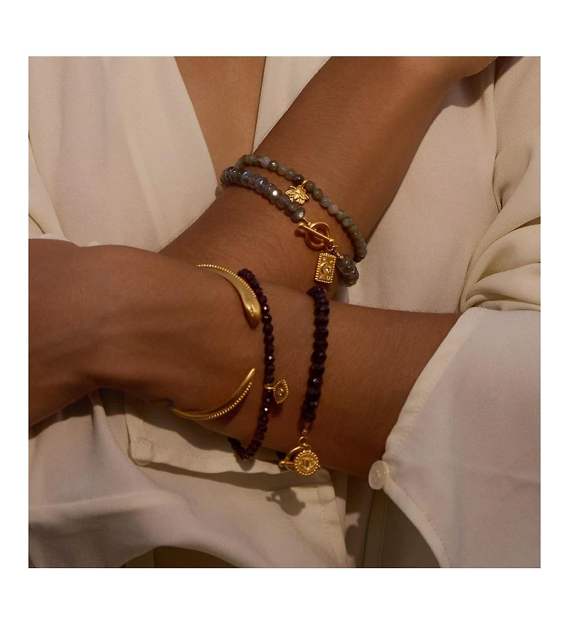 Satya Jewelry Garnet lotus toggle bracelet