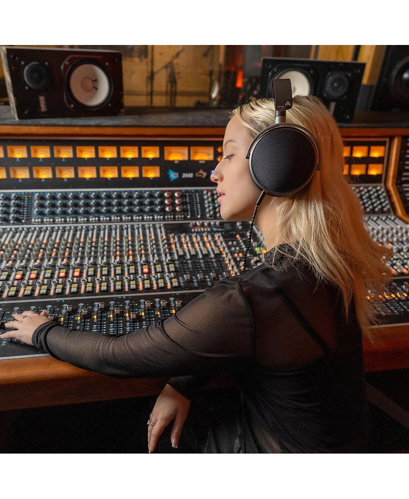 Audeze Lcd-S20 Closed-Back Planar Magnetic Headphones