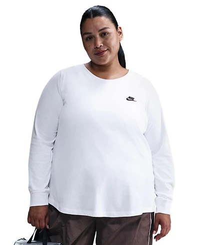 Nike Plus Sportswear Club Long-Sleeve T-Shirt