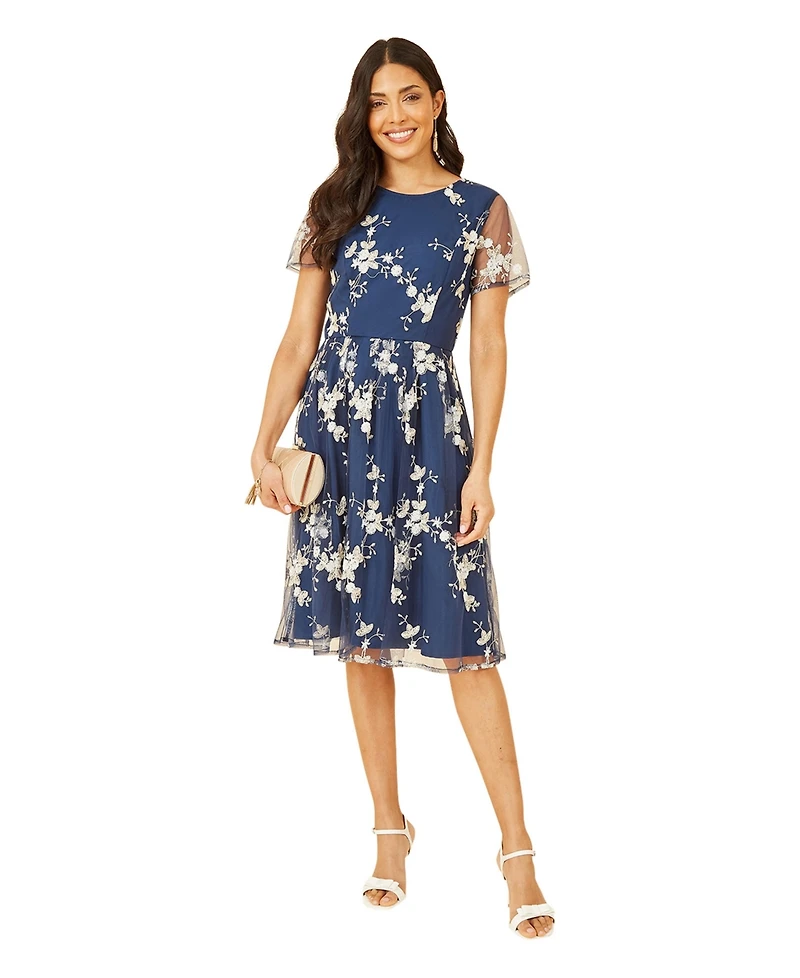 Yumi Women's Embroidered Floral Skater Dress