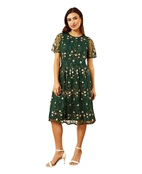 Yumi Women's Embroidered Floral Skater Dress