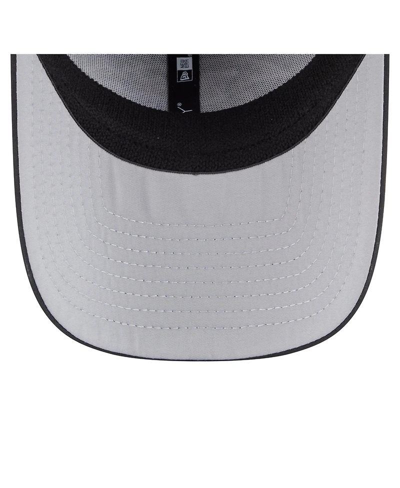 New Era Men's Black Baltimore Ravens Perforated 39THIRTY Flex Hat