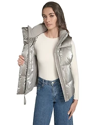 Levi's Women's Regular Stand Collar Puffer Vest Jacket