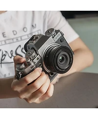 TTArtisan 14mm f/3.5 Lens for Fujifilm X, Black