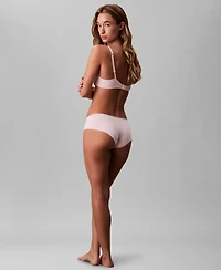 Calvin Klein Women's Invisibles 3-Pack Hipster Underwear QD3559