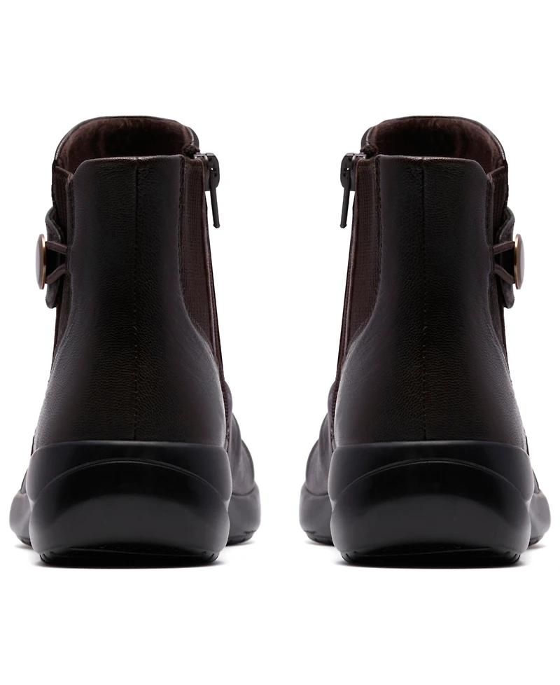 Clarks Women's Kaetlyn Sara Wedge Ankle Boots