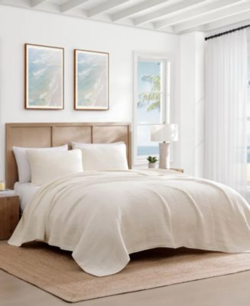 Tommy Bahama Ventura Matelasse Quilt