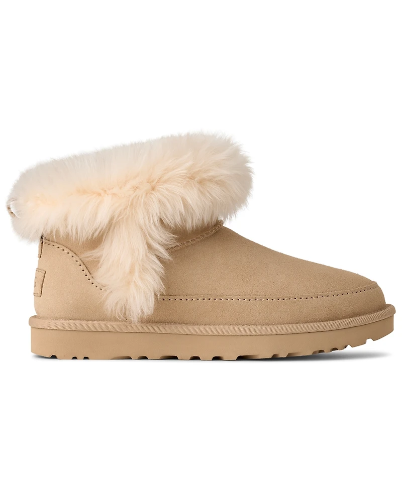 Ugg Women's Classic Ultra Mini Chalet Round Toe Boots