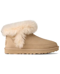 Ugg Women's Classic Ultra Mini Chalet Round Toe Boots