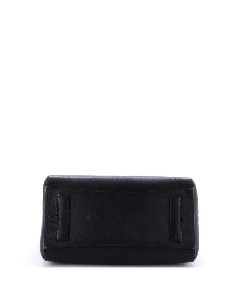 Pre-Owned Givenchy Medium Antigona Bag Leather