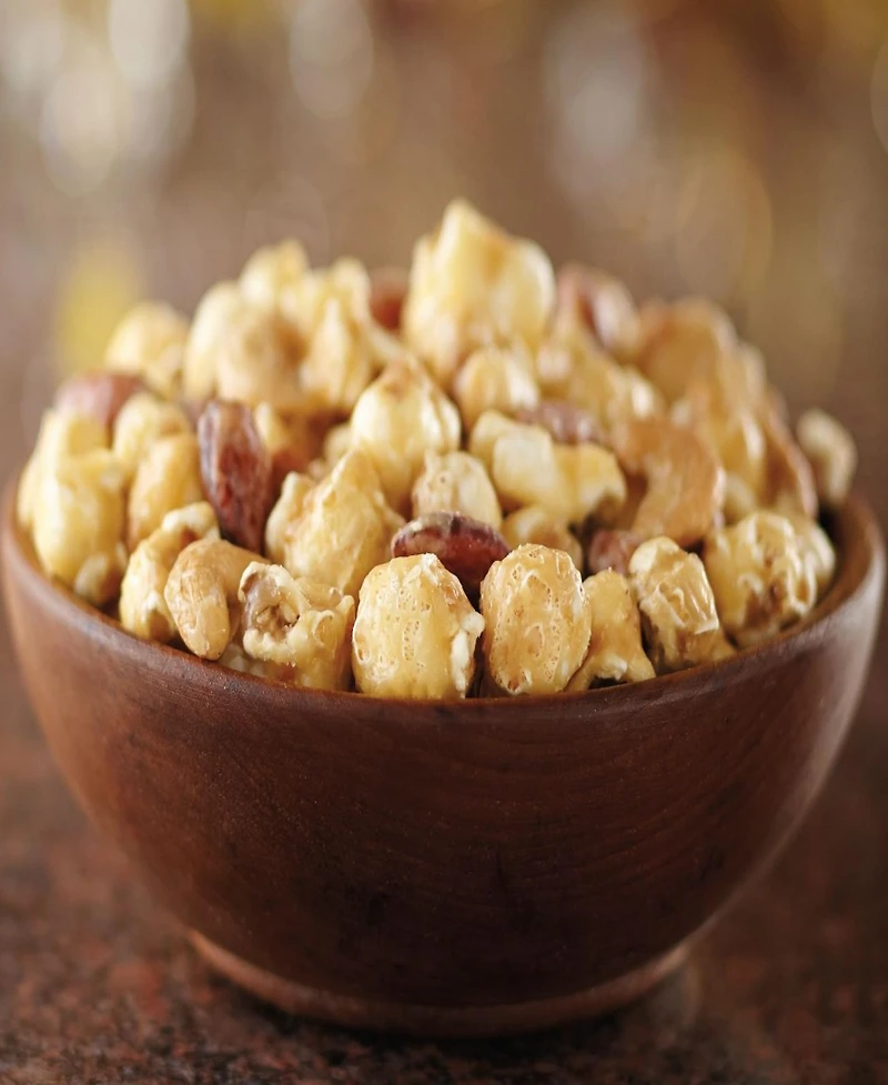 Harry & David Deluxe Sweet and Salty Gift Box