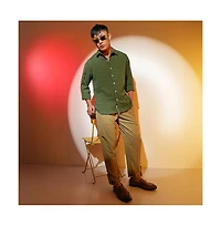Campus Sutra Men's Forest Green Floral-Textured Shirt