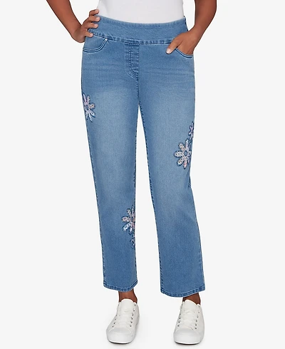 Alfred Dunner Women's Hilton Head Floral Applique Detail Short Length Pants