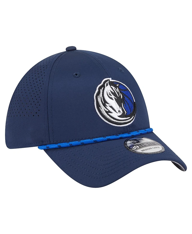 New Era Men's Blue Dallas Mavericks Featherweight Poly Rope Flex 39Thirty Hat