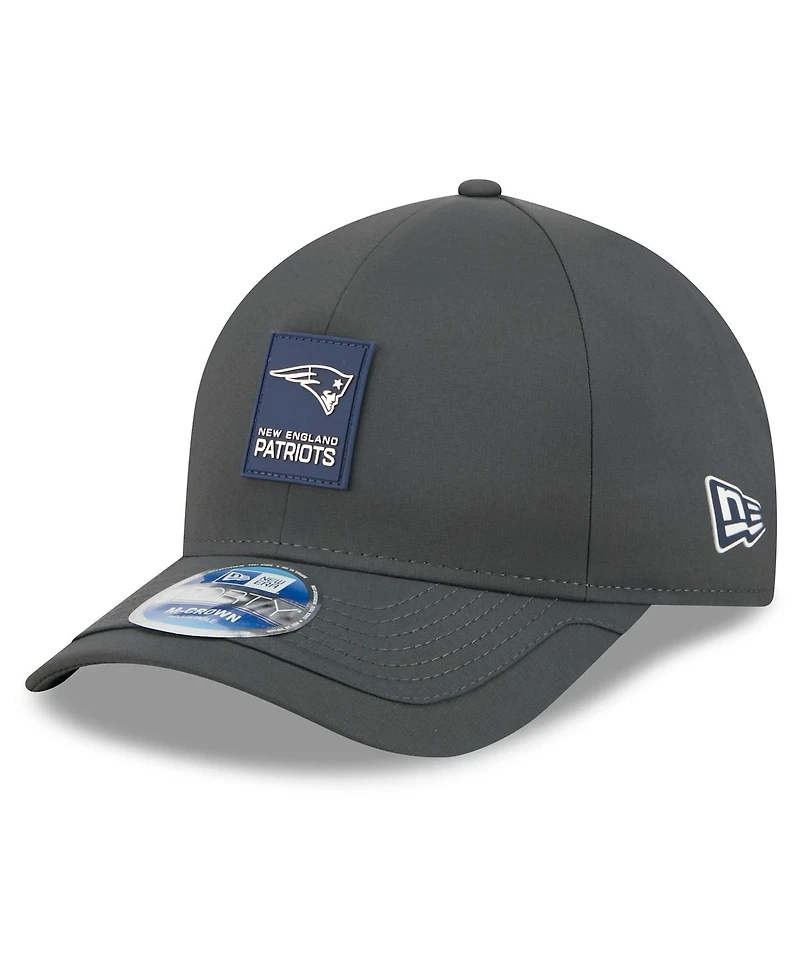 New Era Men's Charcoal New England Patriots 2025 Sideline Cold Weather 9FORTY M-Crown Adjustable Hat