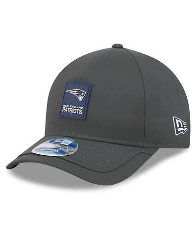 New Era Men's Charcoal New England Patriots 2025 Sideline Cold Weather 9FORTY M-Crown Adjustable Hat