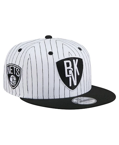 New Era Men's White Brooklyn Nets Deceptor Pinstripe 9FIFTY Snapback Hat
