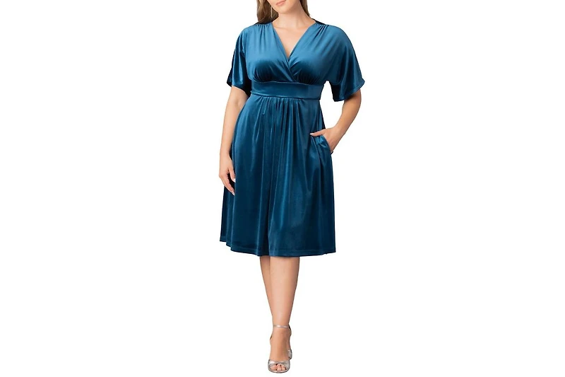 Women's Plus Angelic Velvet Midi Cocktail Dress with Pockets