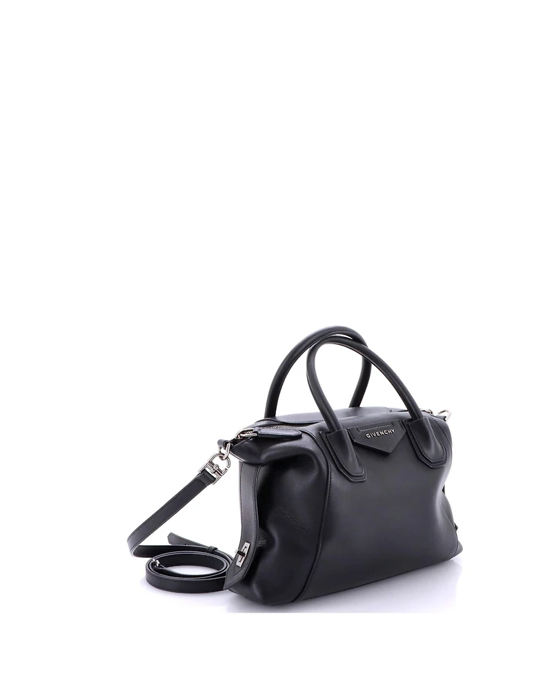 Pre-Owned Givenchy Small Antigona Soft Bag Leather