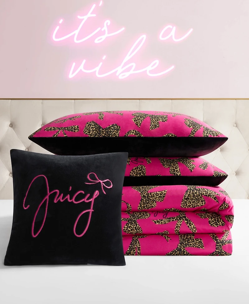 Juicy Couture Plush Reversible Cheetah Bows 4-Pc. Comforter Set, King