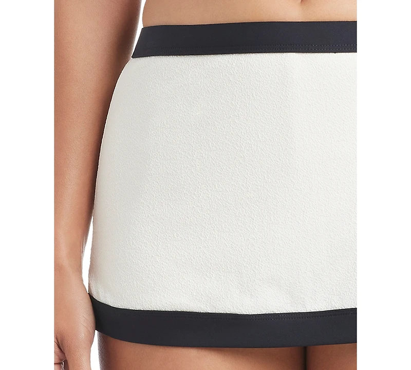 Bleu by Rod Beattie Women's I'm With The Band Skirted Boy Shorts