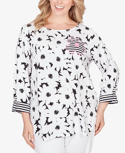 Ruby Rd. Plus Embroidered Daisy Graphic Top