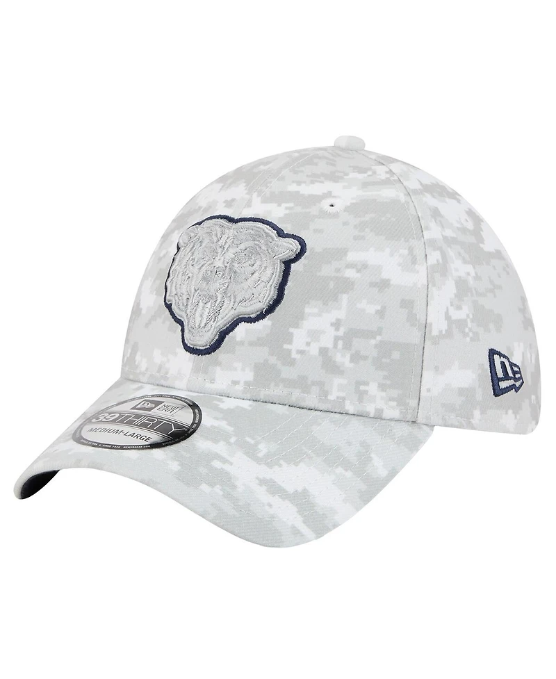 New Era Men's White Chicago Bears 2025 Salute to Service Digital Camo Fan Pack 39THIRTY Flex Hat